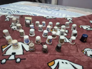 Colección 32 dedales decorativos