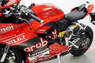 Ducati Panigale V2