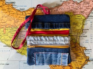 Porta tabacco in denim