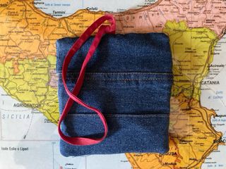 Porta tabacco in denim