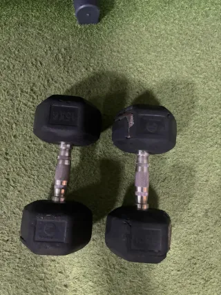 Juego de Mancuernas Hexagonales Negras 15 kilos