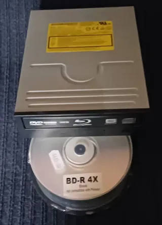 Grabadora DVD y Blu-ray + 25 BD-R