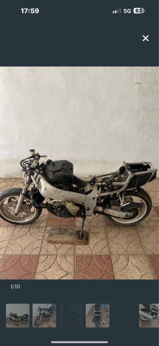 Suzuki GSXR Srad