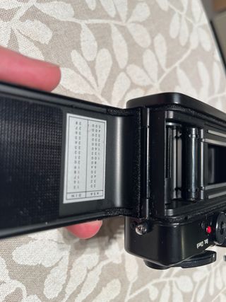 Yashica Electro 35 CC Cámara Telemetrica Analógica