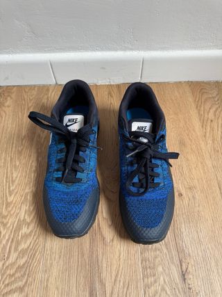 Zapatillas Nike Air Max Azules y Negras