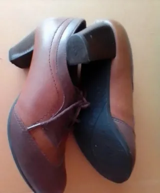 Zapatos tacón Made in Spain Talla 36 Marrones