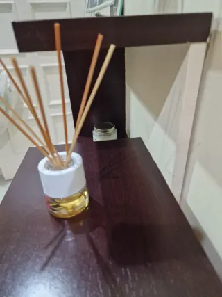 Mueble de entrada madera y cristal