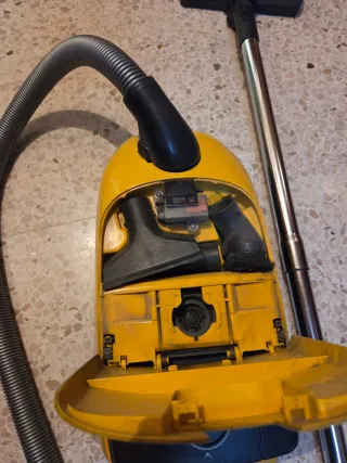 Aspiradora Miele Amarilla Clásica