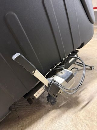 TowBox para mascotas negro