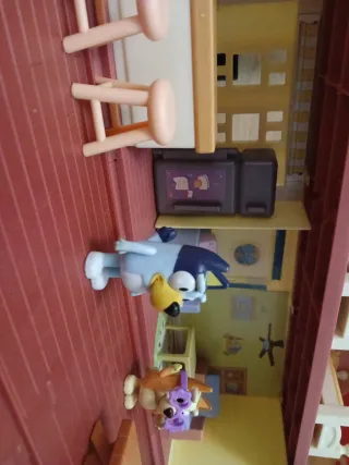 Bluey Coche, caravana, casa y piscina