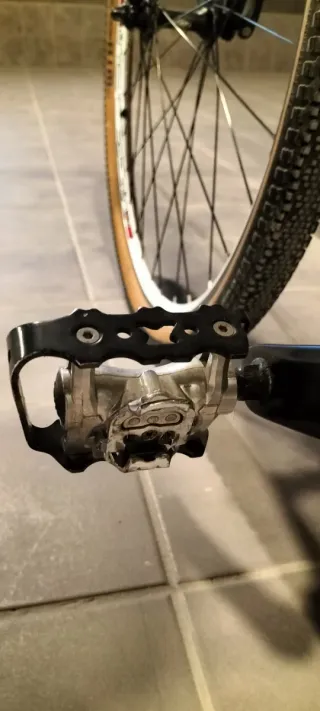 Bicicleta BH Touring 9.9 kg