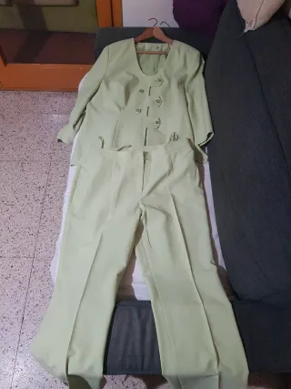 Traje mujer chaqueta y pantalón conjunto