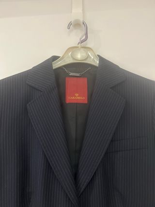 Traje de chaqueta y pantalón rayas