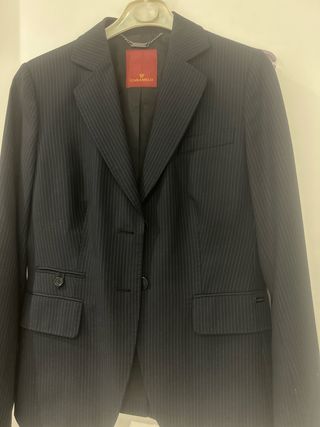 Traje de chaqueta y pantalón rayas