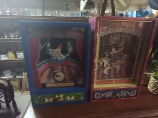 Caja de música antigua