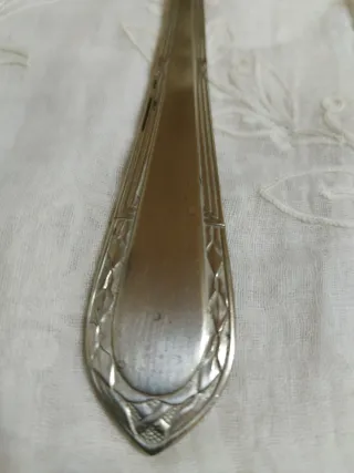 Cubiertos antiguos de alpaca