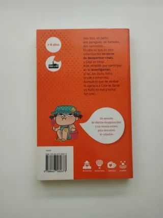 Detectives en chanclas