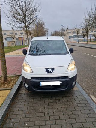 Peugeot Partner 2012