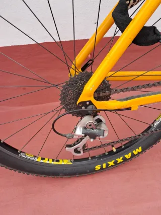 Bicicleta Cannondale F300 Amarilla