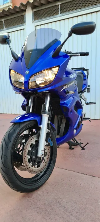 Yamaha Fazer 600cc Azul