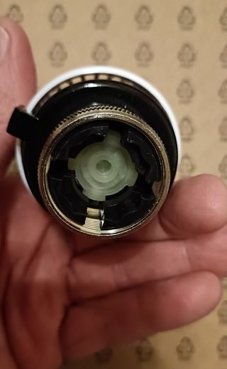 TERMOSTATO PARA RADIADORES DE AGUA, ORKLI.