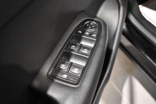 Renault Arkana 1.6 E-TECH 145 CV BUSINESS