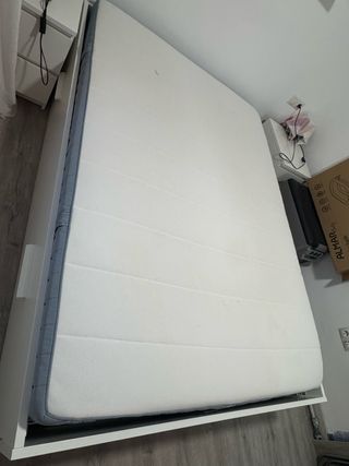 Cama con cajones blanca y somier