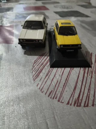 2 Coches de colección Volkswagen Golf