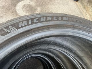 Neumáticos Michelin 225/40ZR18 92Y
