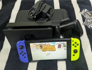 Nintendo Switch + Funda
