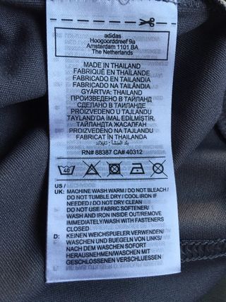 Camiseta Adidas gris sin estrenar