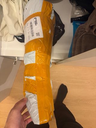 Espinilleras Kickboxing DRACULA Negras Doradas