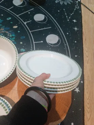 Juego de platos de cerámica