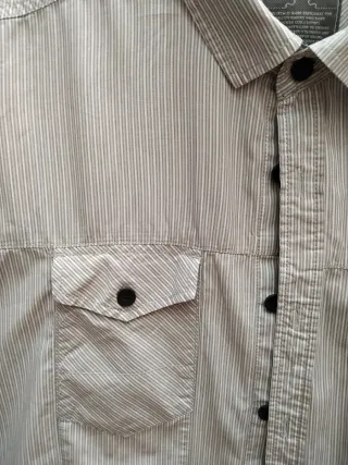 Camisa de rayas gris y blanca talla XXL