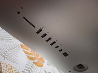 Apple iMac 21.5 GT650M Plata