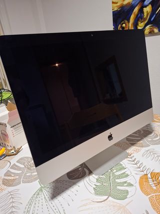 Apple iMac 21.5 GT650M Plata