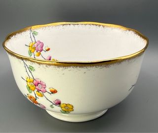 Bol Royal Albert “Japanese Plum”