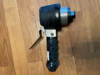 Lijadora orbital neumática