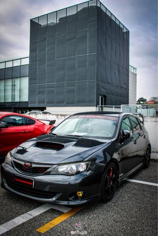 Subaru Impreza Hatchback 2.0R