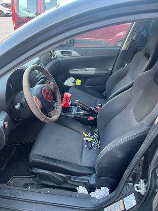 Subaru Impreza Hatchback 2.0R