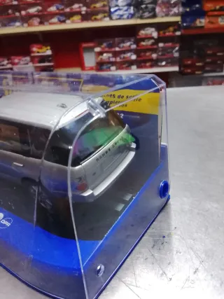 Scalextric Superslot Range Rover 1:32