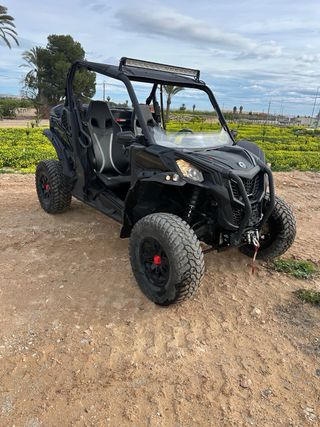 Buggy Can-Am Maverick Sport 1000R Negro
