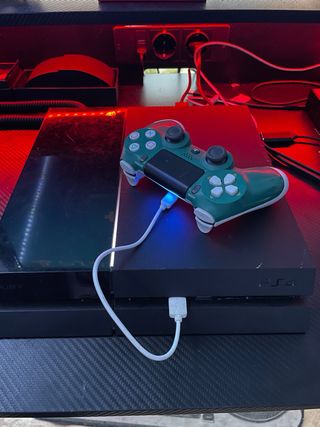 PS4 (PlayStation 4) Negra