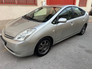 Toyota Prius 2005