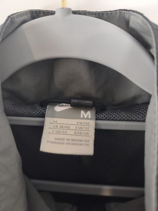 Chaqueta Cortavientos Nike Vintage/Y2K