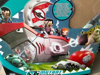 Mutant Busters Assault Ship Juguete