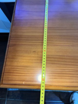 Escritorio de madera maciza