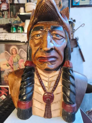 Busto Jefe Indio Talla Artesanal