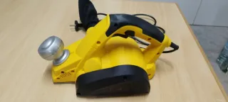 Cepillo Eléctrico Falcon 1020w