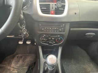 ¡¡80.000KM!! Peugeot 206 2011